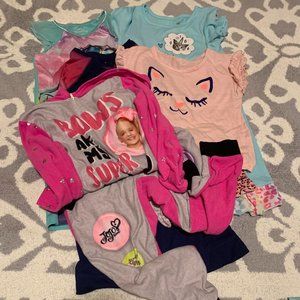 Bundle of girls pajamas, size 7/8